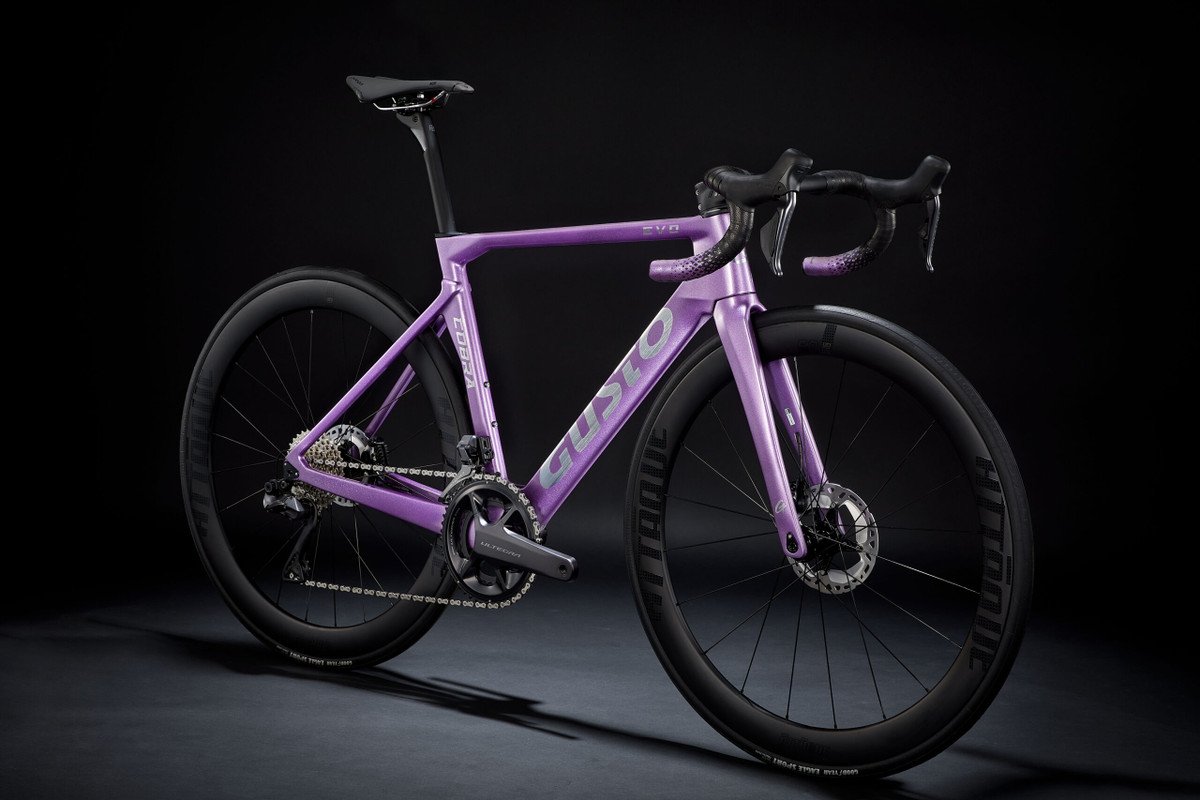 COBRA EVO DB PRO TE Ultegra Di2 Attaque 50 Carbon Wheelset - Purple - Image 2