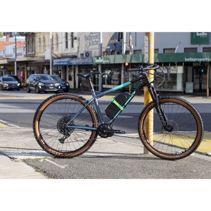 Bombtrack Cale 29" with CYC Photon 48V
