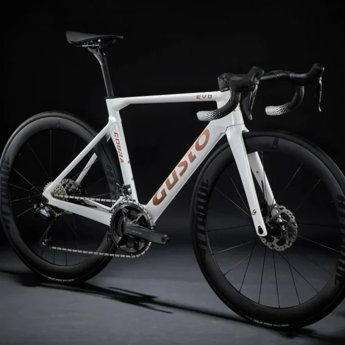 GUSTO Cobra Evo Elite Ultra 105 12sp W/ Carbon Wheelset