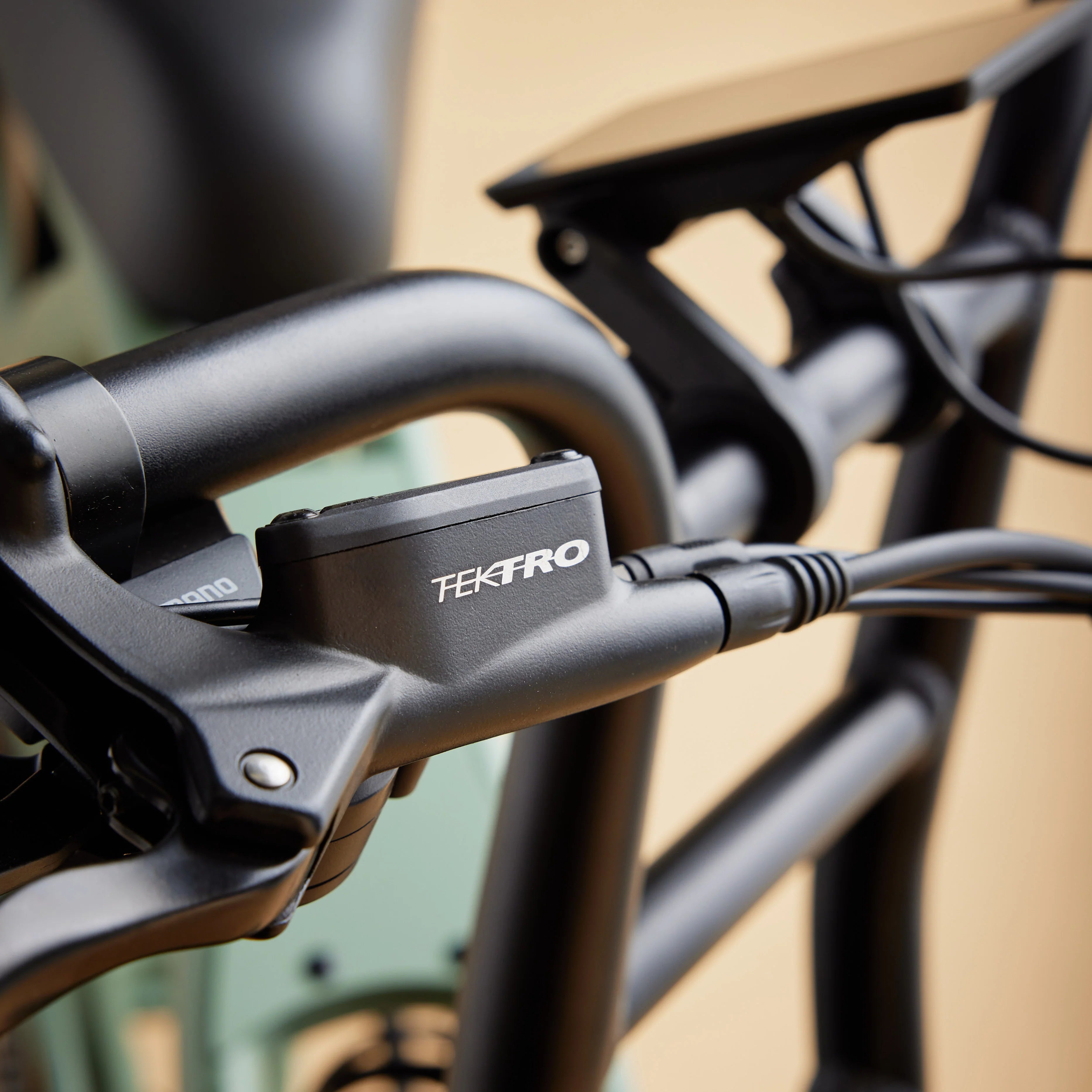 CRUZR STOKE Electric Bike - Image 12