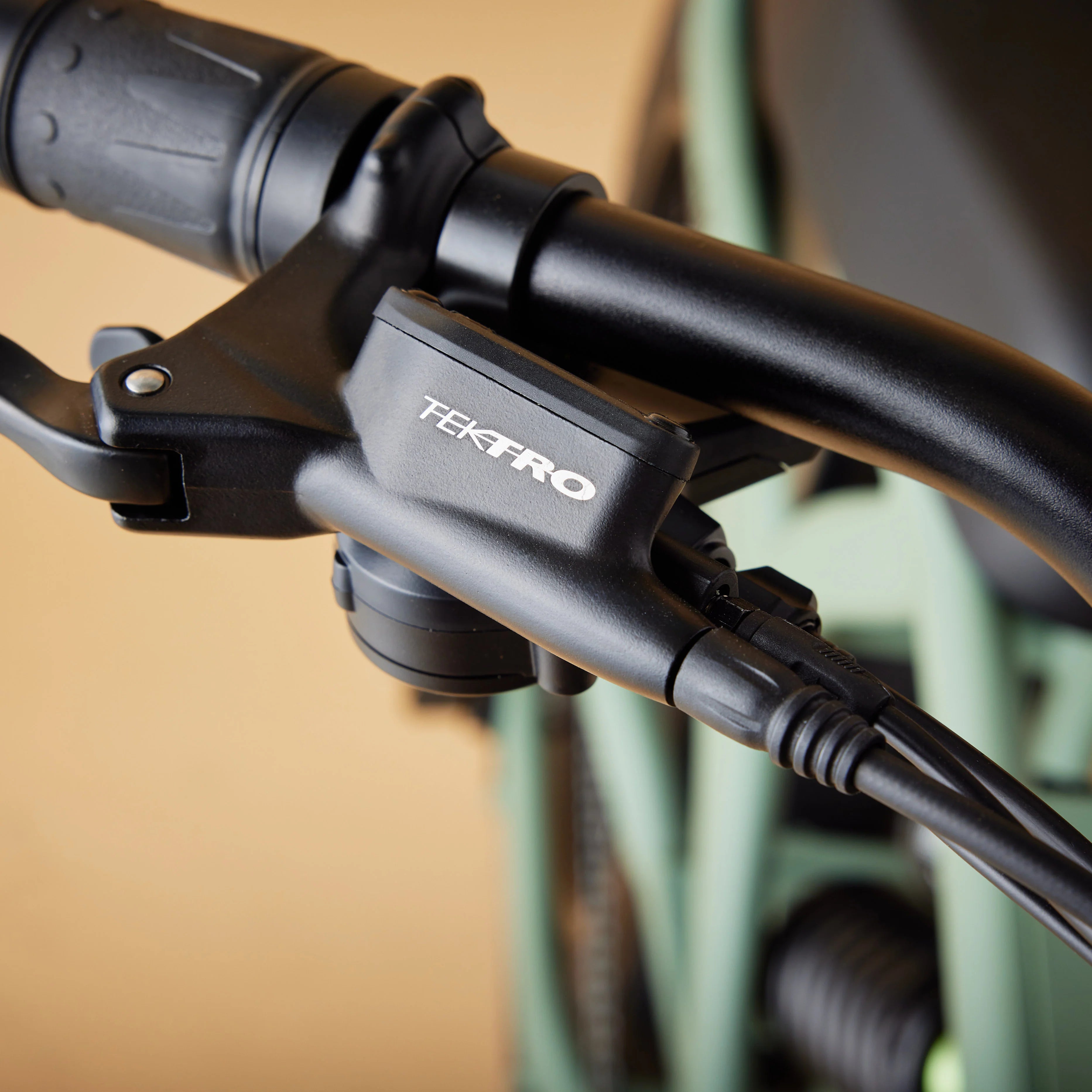 CRUZR STOKE Electric Bike - Image 23
