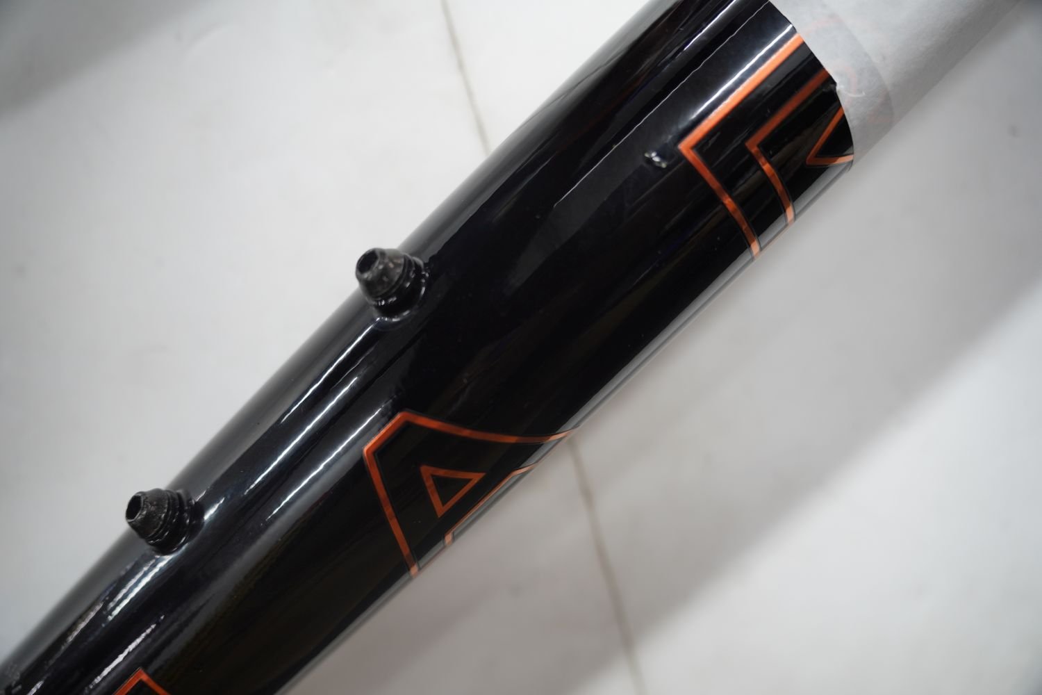 Ex Demo - Marin DSX FS - Flat Bar Gravel Bike L3 - Image 2