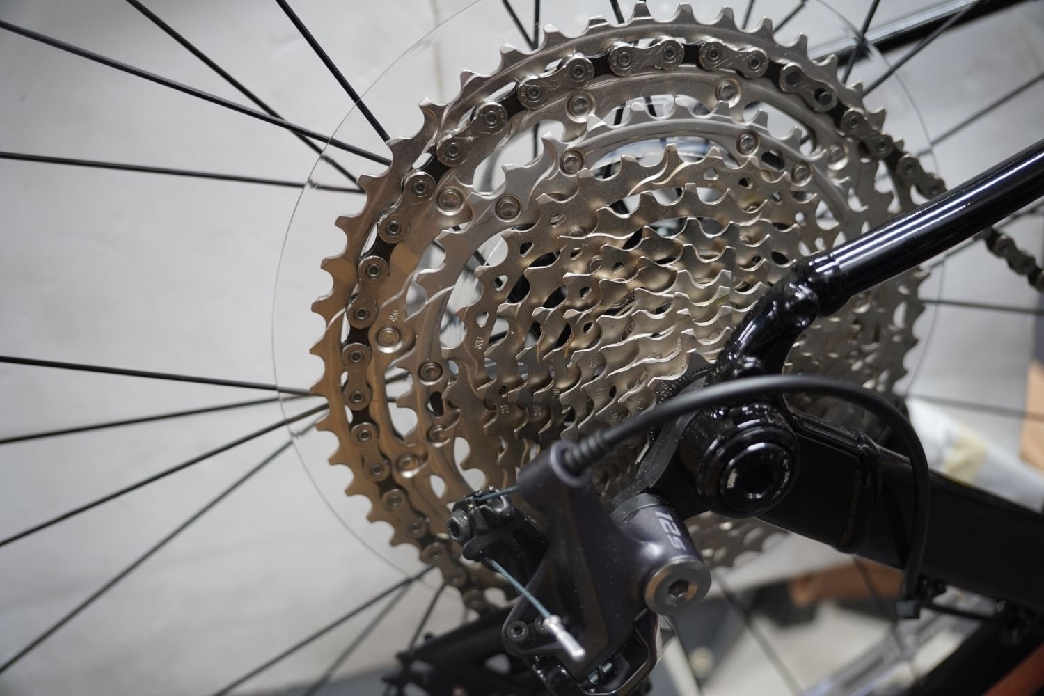 Ex Demo - Marin DSX FS - Flat Bar Gravel Bike L3 - Image 4