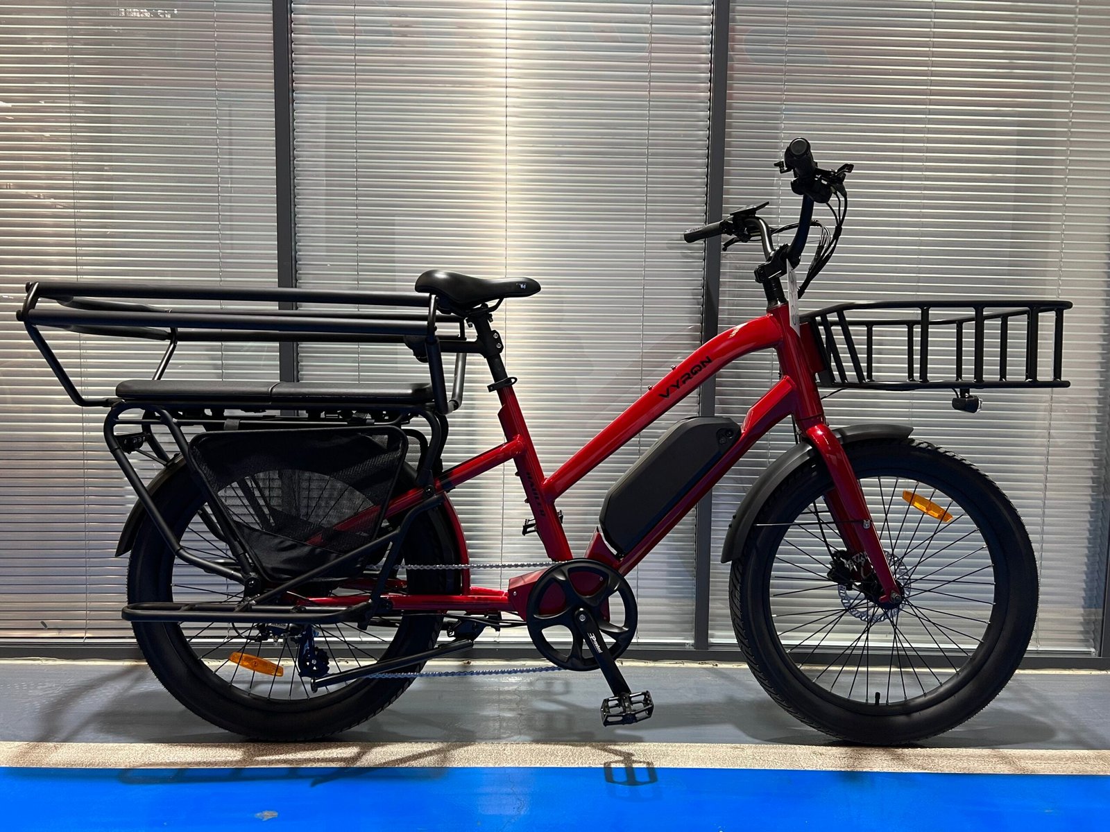Vyron Hauler Cargo Ebike - Image 4