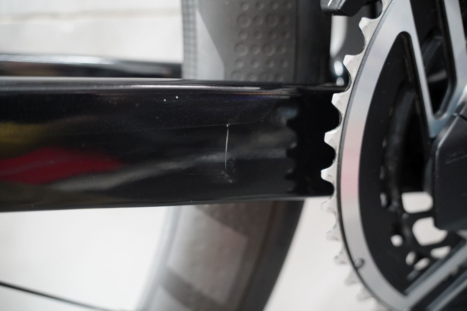 Ex Demo - Polygon Helios A0 - SRAM Red AXS Carbon Road Bike L2 - Image 2