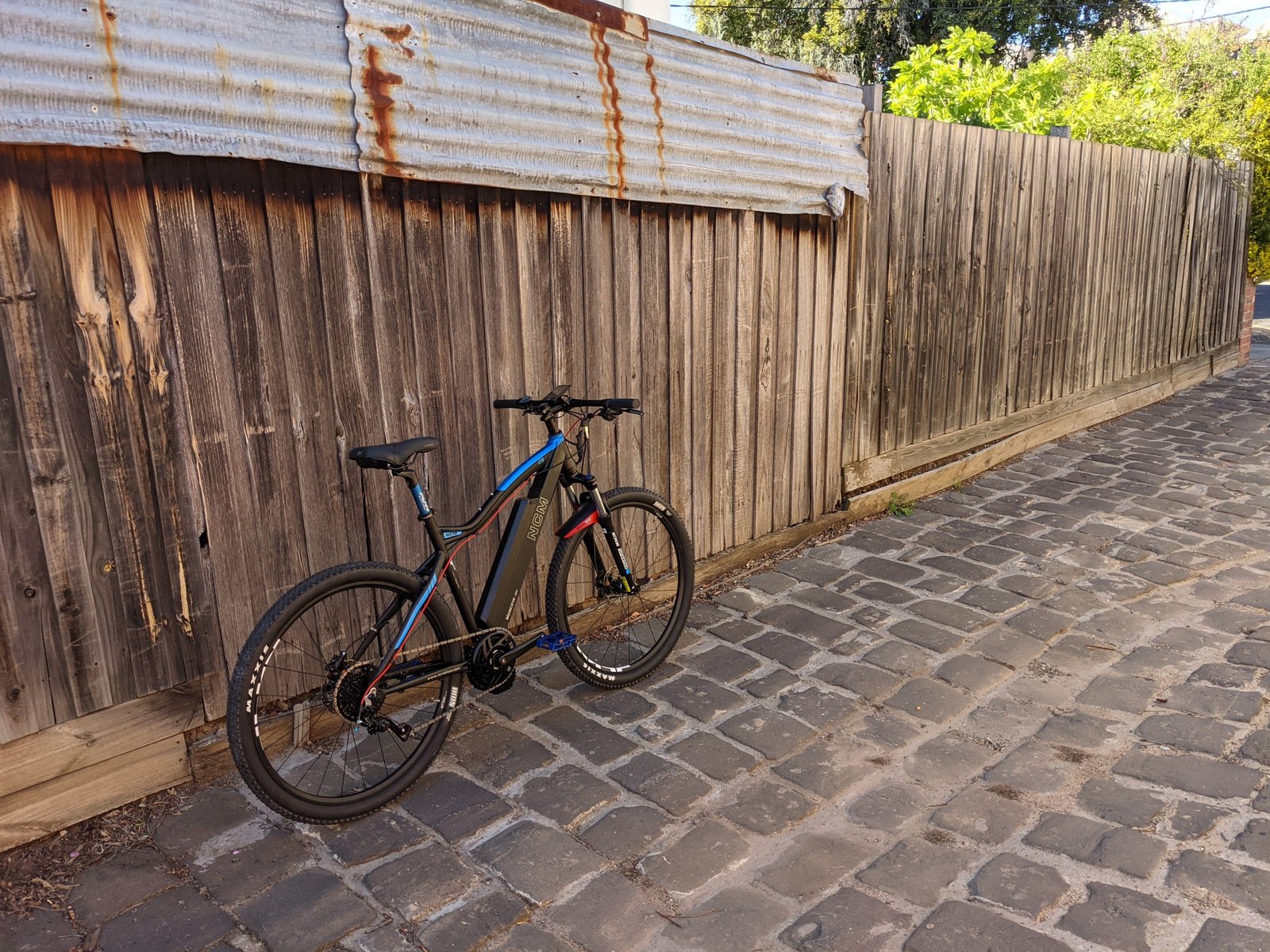 NCM Moscow Multiply Custom Built Electric Bike - Image 8