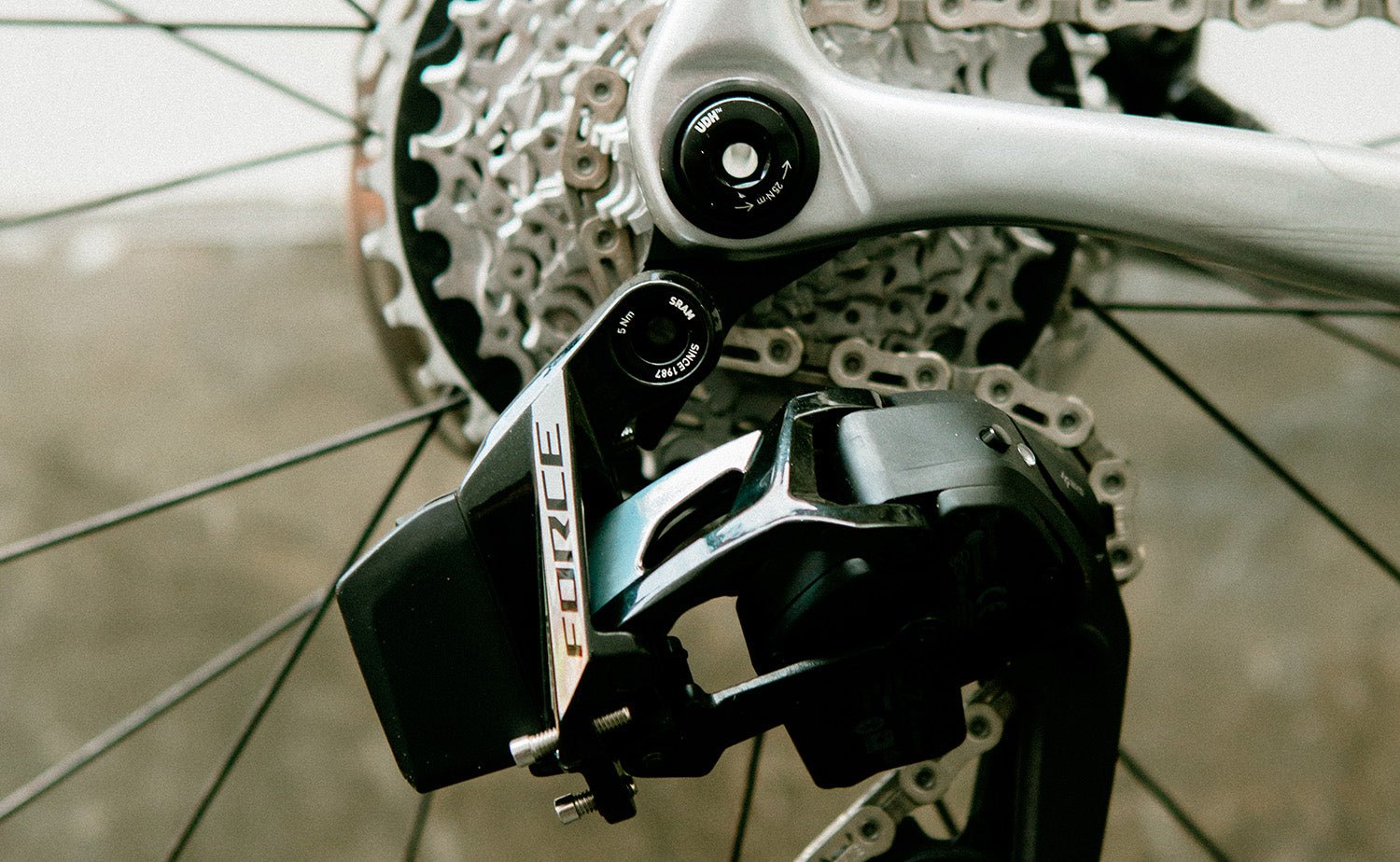 Polygon Strattos C9 - Force AXS Carbon Endurance Bike - Image 8