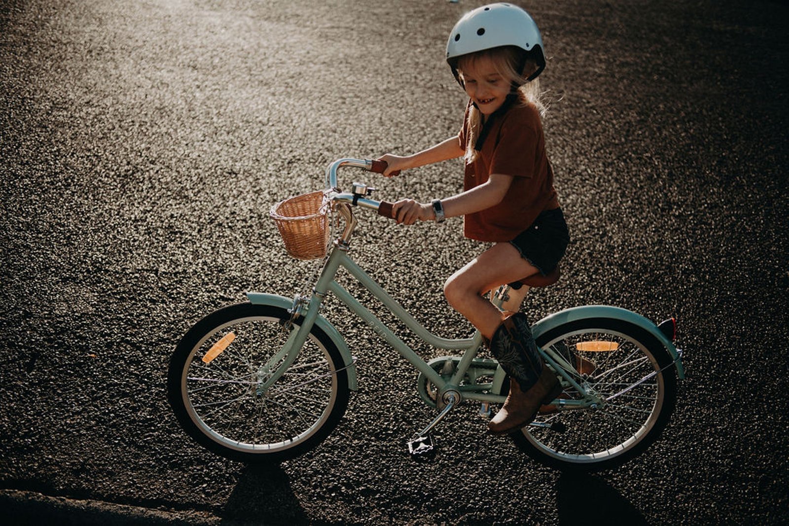 Reid Girls Classic 20 — Vintage Kids Bike - Image 16
