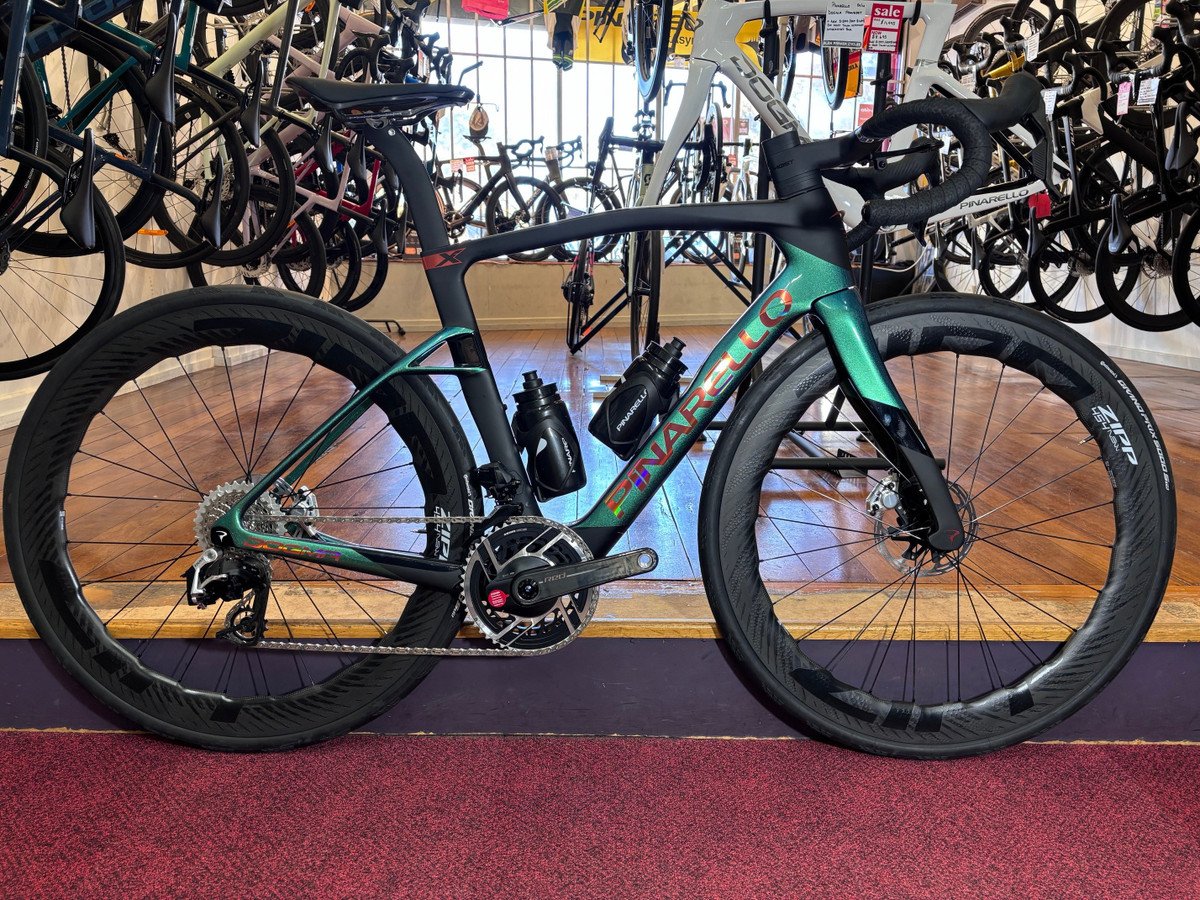 PINARELLO DOGMA X SRAM RED ETAP AXS W/ ZIPP 454 WHEELSET *NEW MODEL*