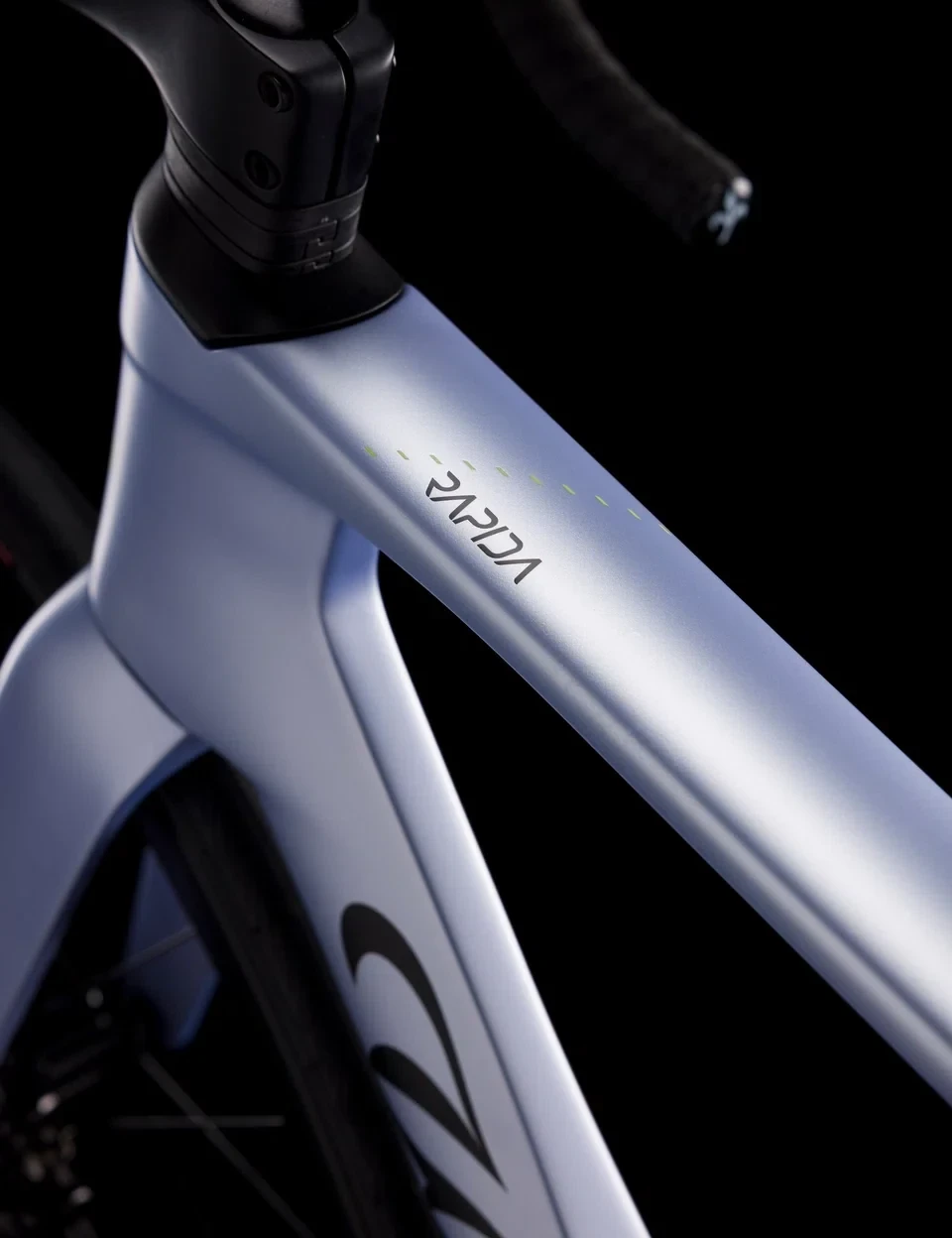 Wilier Rapida 105 Di2 Carbon Road Bike - Miche Carbon Wheelset-Dusk Grey - Image 2
